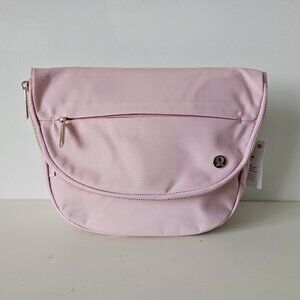 NWT LULULEMON PKHZ/GOLD Pink Gold All Night Festival Bag 5L
